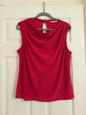Sleeveless Drape Neck Women's Top - Red